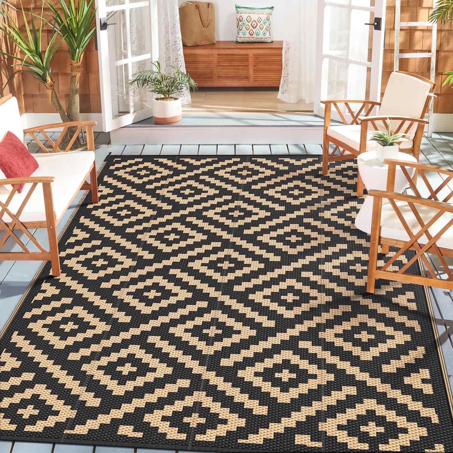DEORAB Outdoor Rugs Waterproof Plastic Straw Mat 6 x9  Reversible for RV Patio Deck Beach Black & Brown