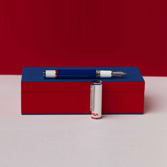 Nasa Atlantis Fountain Pen Fine Nib