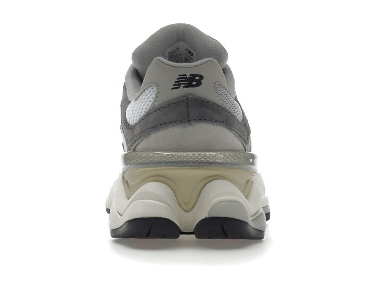 New Balance Unisex 9060 Rain Cloud Grey  from StockX