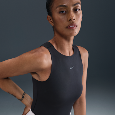 Nike Form
