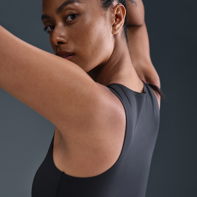 Nike Form