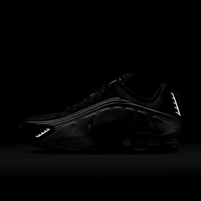 Nike Shox R4