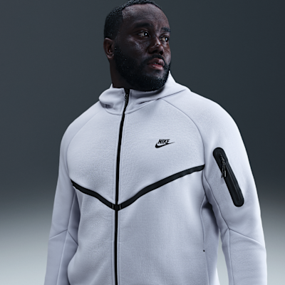Nike Tech