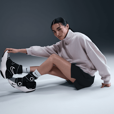 Nike x Hyperice Hyperboot